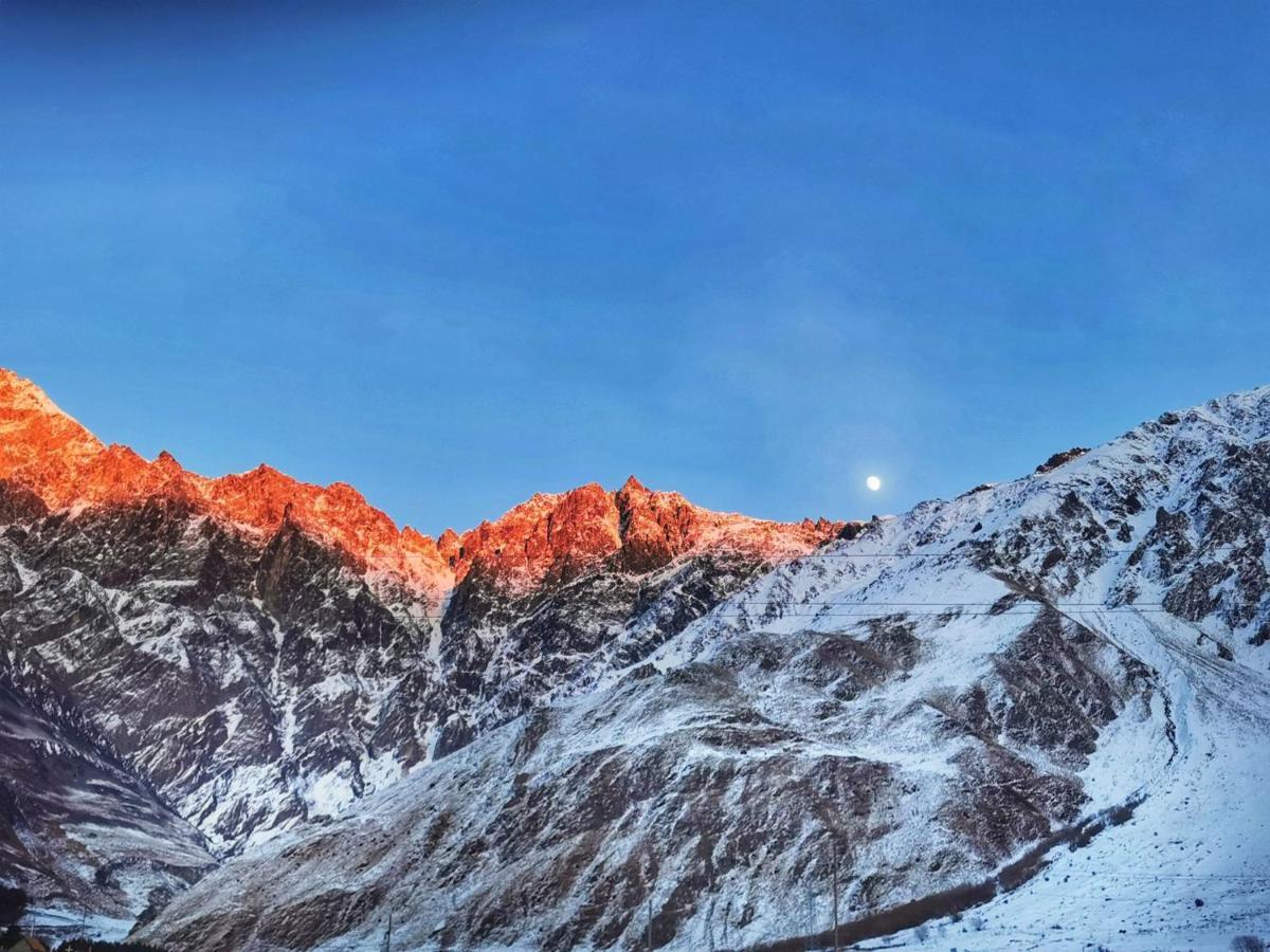 Hotel Diamond Kazbegi Dış mekan fotoğraf