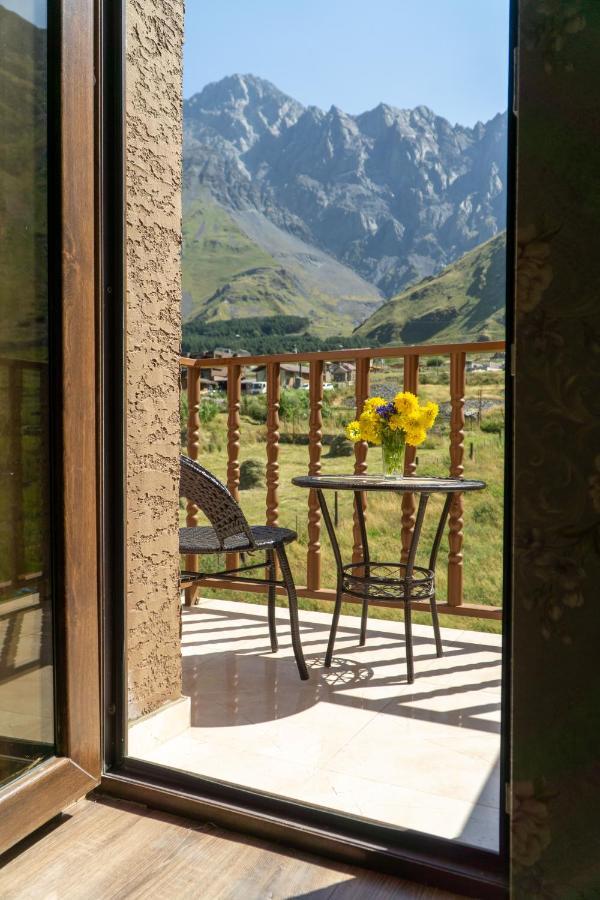 Hotel Diamond Kazbegi Dış mekan fotoğraf